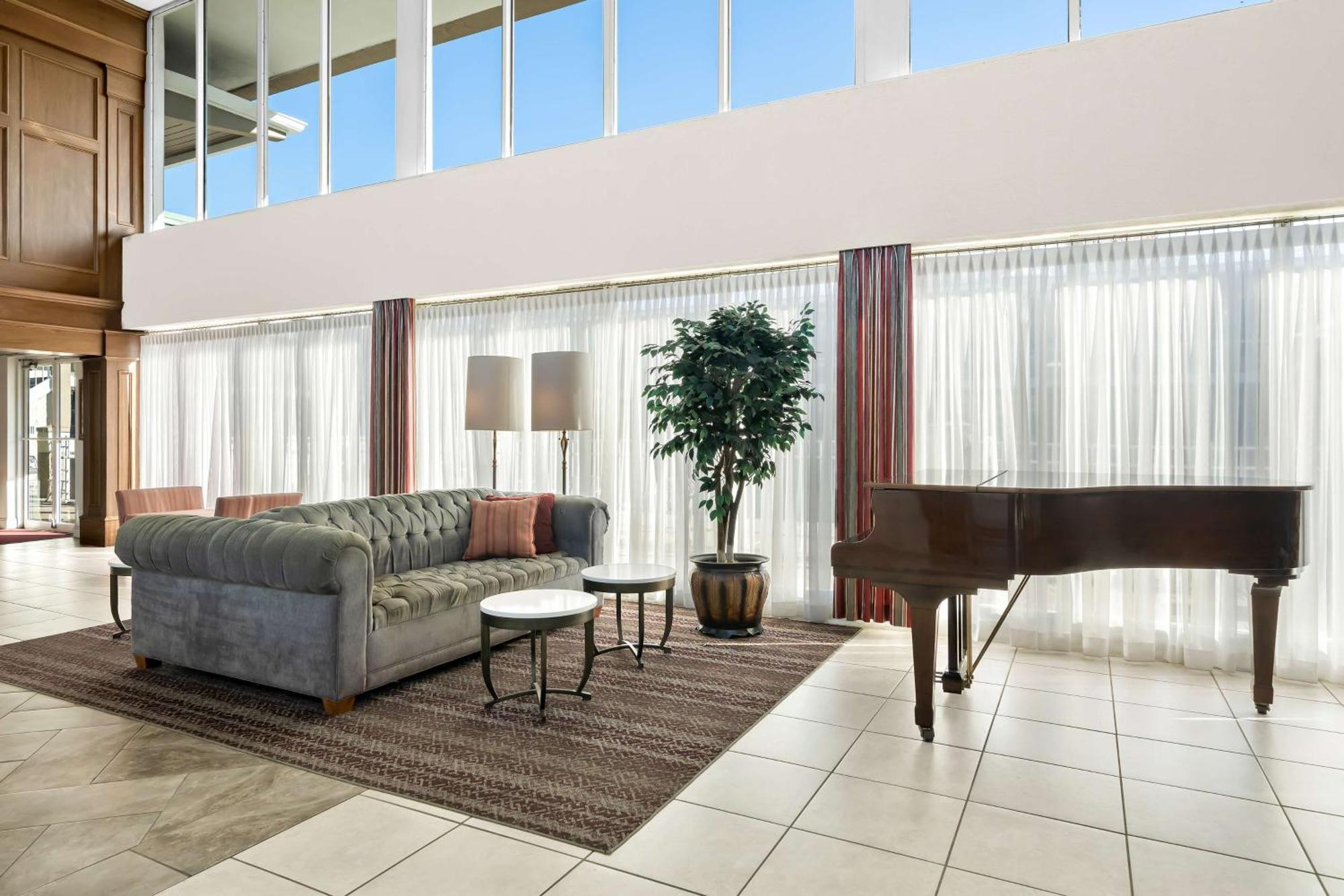 Brandywine Valley Inn Surestay Plus By Best Western Município de Município de Wilmington Exterior foto