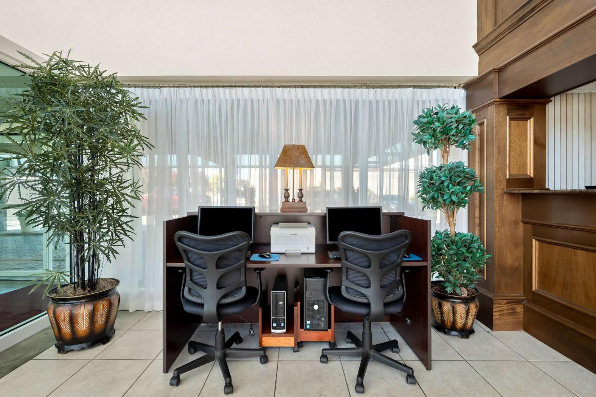 Brandywine Valley Inn Surestay Plus By Best Western Município de Município de Wilmington Exterior foto