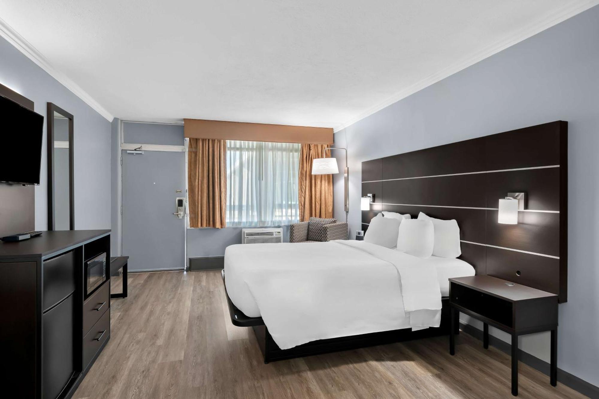 Brandywine Valley Inn Surestay Plus By Best Western Município de Município de Wilmington Exterior foto